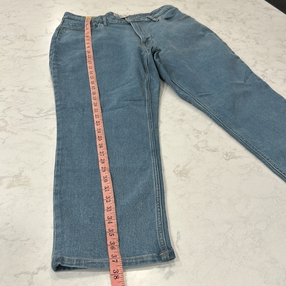 Everlane The Curvy‎ Cheeky Straight Leg Jean 32 Crop NWT - Picture 14 of 17